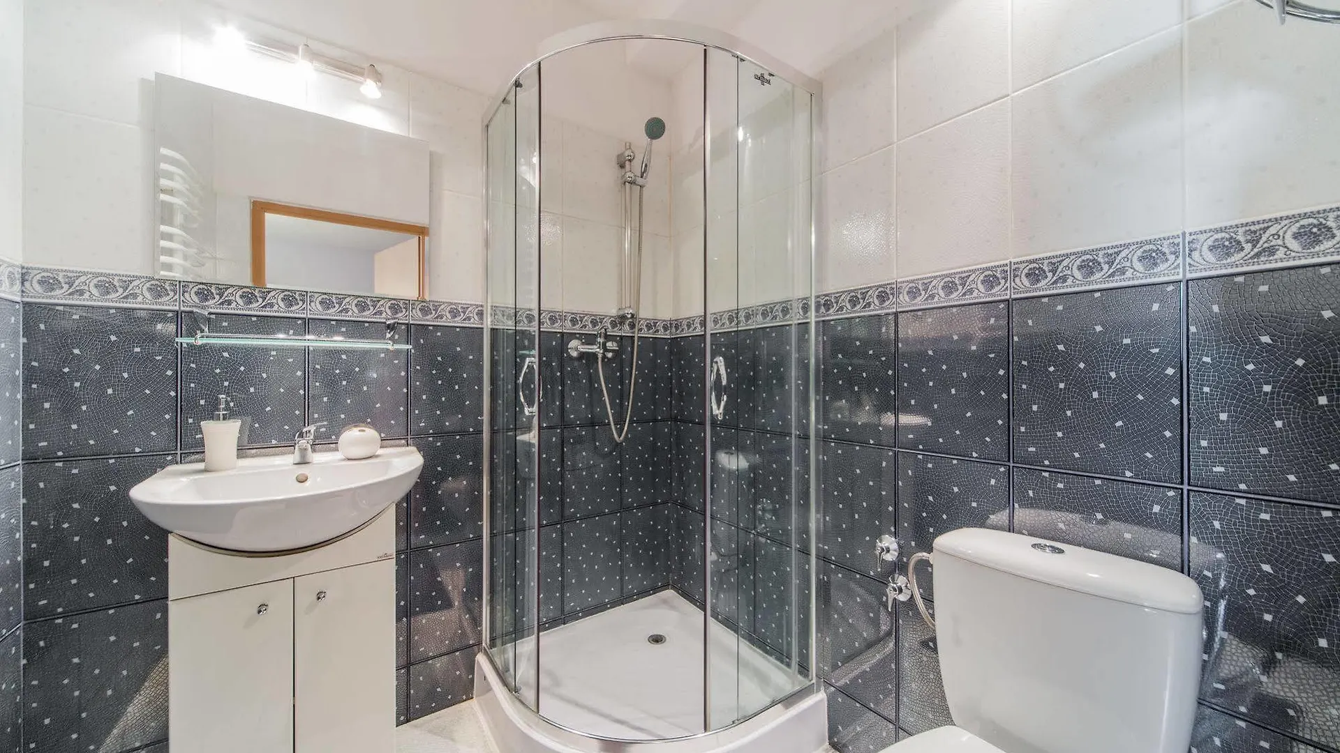 Apartwawel Hotel Krakow 5*,  Poland