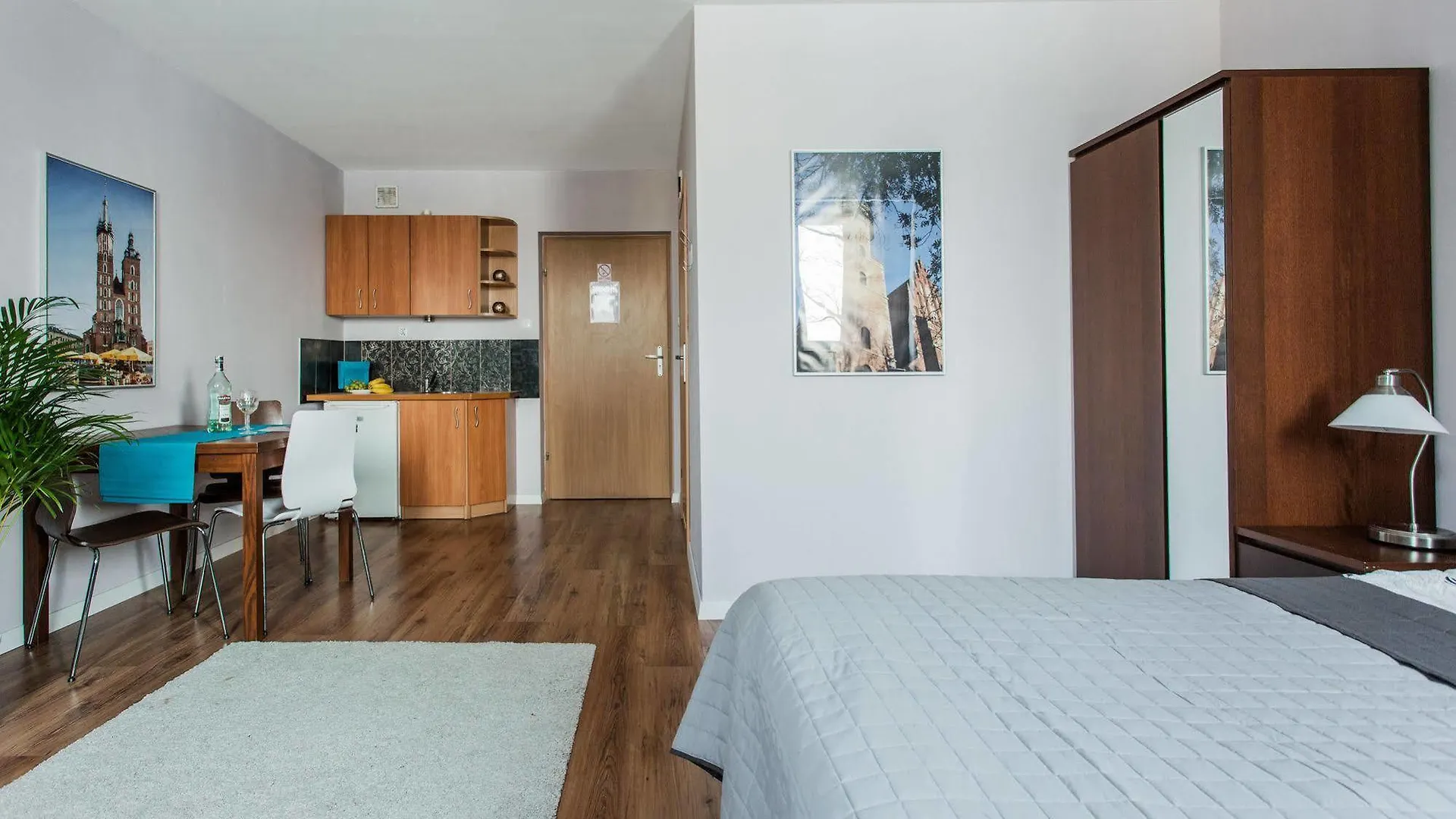 Apartwawel Hotel Krakow